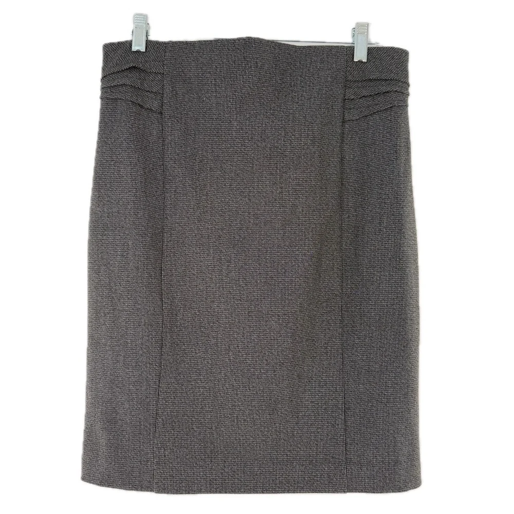 Express Textured Black/White Hip Pleat Detail Pencil Skirt 22